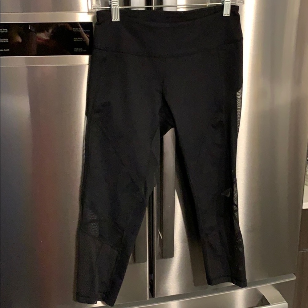 Zella Mesh Capri Pants Size Small